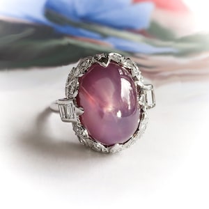 Vintage Art Deco 14.11ct.tw. Purple Star Sapphire Mixed Cut Diamond Ring Platinum