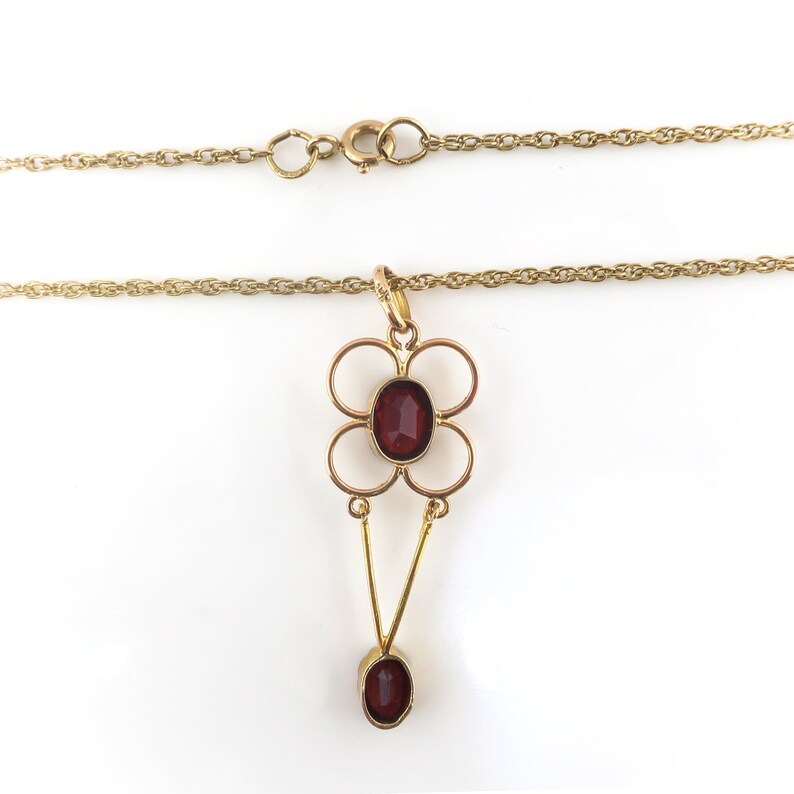 Antique Garnet Clover Pendant 1920's 2.22ct t.w. Almandite Garnet Drop Quatrefoil Stacking Layering Necklace 10k 9k Gold image 5