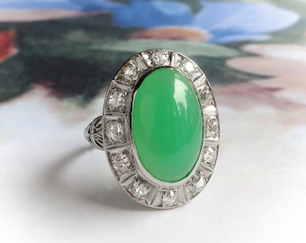 Vintage Art Deco 1930's 4.28ct.tw. Green Chrysoprase Diamond Halo Ring 18k White Gold