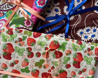 Set of 3 reusable gift bags | fabric wrap | ribbon closure | book gift | bookish gift | sustainable wrapping | zero-waste gift wrap