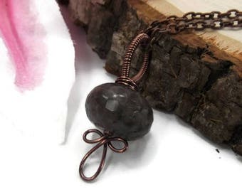 Wire Wrapped Labradorite Pendant Necklace - Copper Labradorite Necklace - Copper Wrapped Gemstone Pendant - Boho Natural Gemstone Pendant