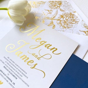 Gold Foiled Wedding Invitation in Navy and White. Modern and Elegant Invites. Navy Invite. Little Bridge Design - DEPOSIT