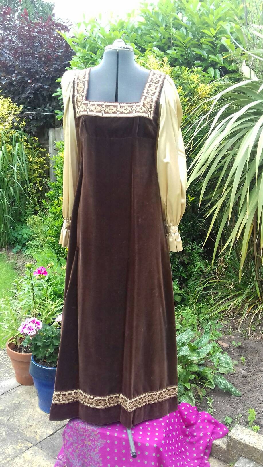 marion donaldson dress