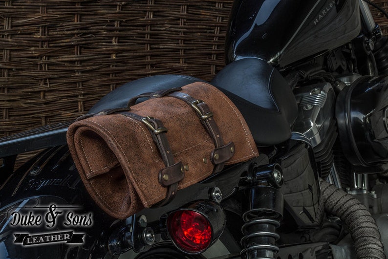 Tool Roll, brown leather, with pockets to store your tools image 3