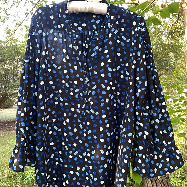 Karl Lagerfeld Paris blouse size XL lovely sleeve details