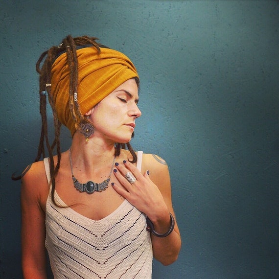 Wrapping locs with scarf 2025