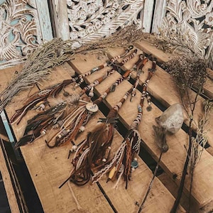 Boho-dreadlock-haarwikkel: Rustic Dreams-gevlochten haaraccessoire