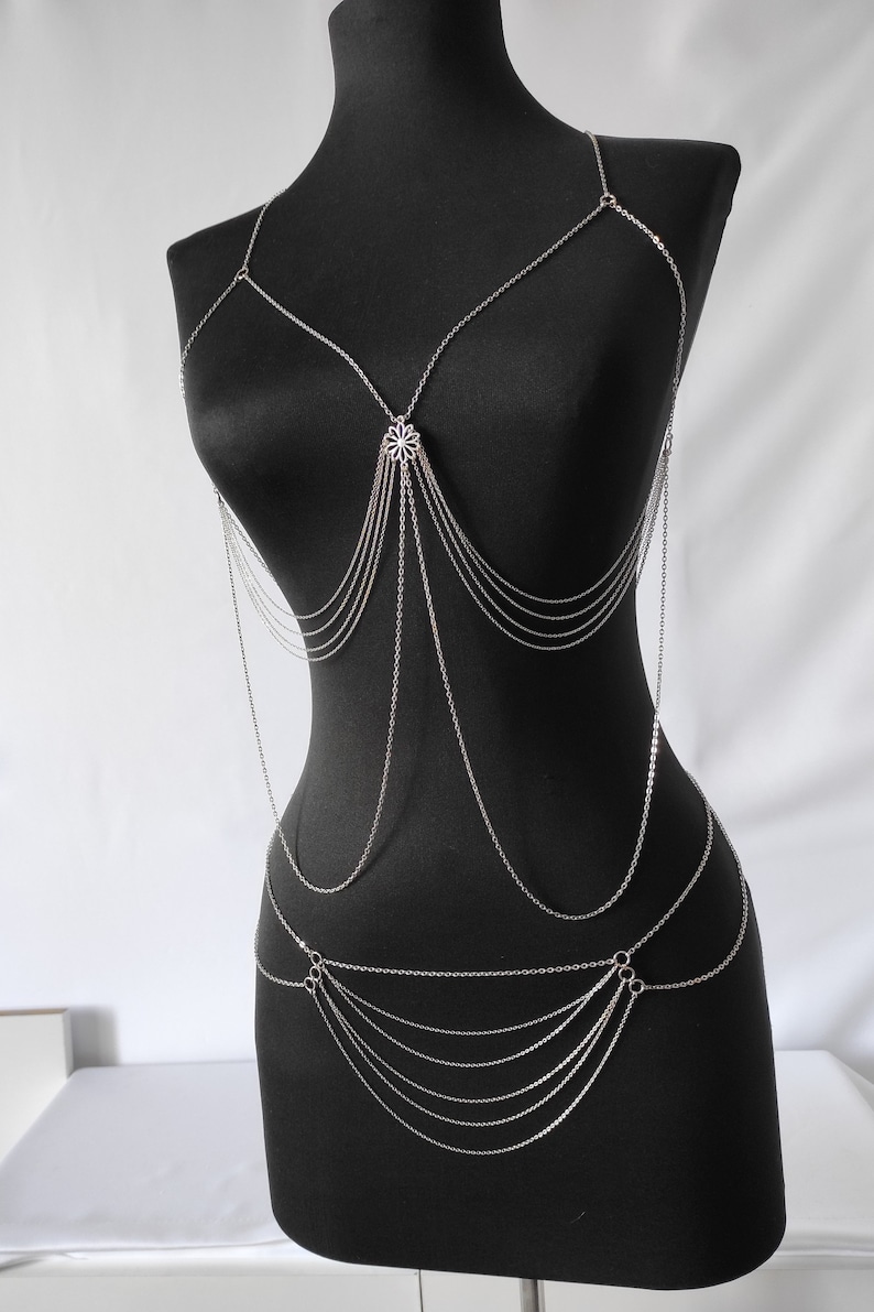 Chaîne de corps en or avec fleur bijoux de corps harnais de Etsy France