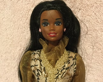 barbie with short brown hair