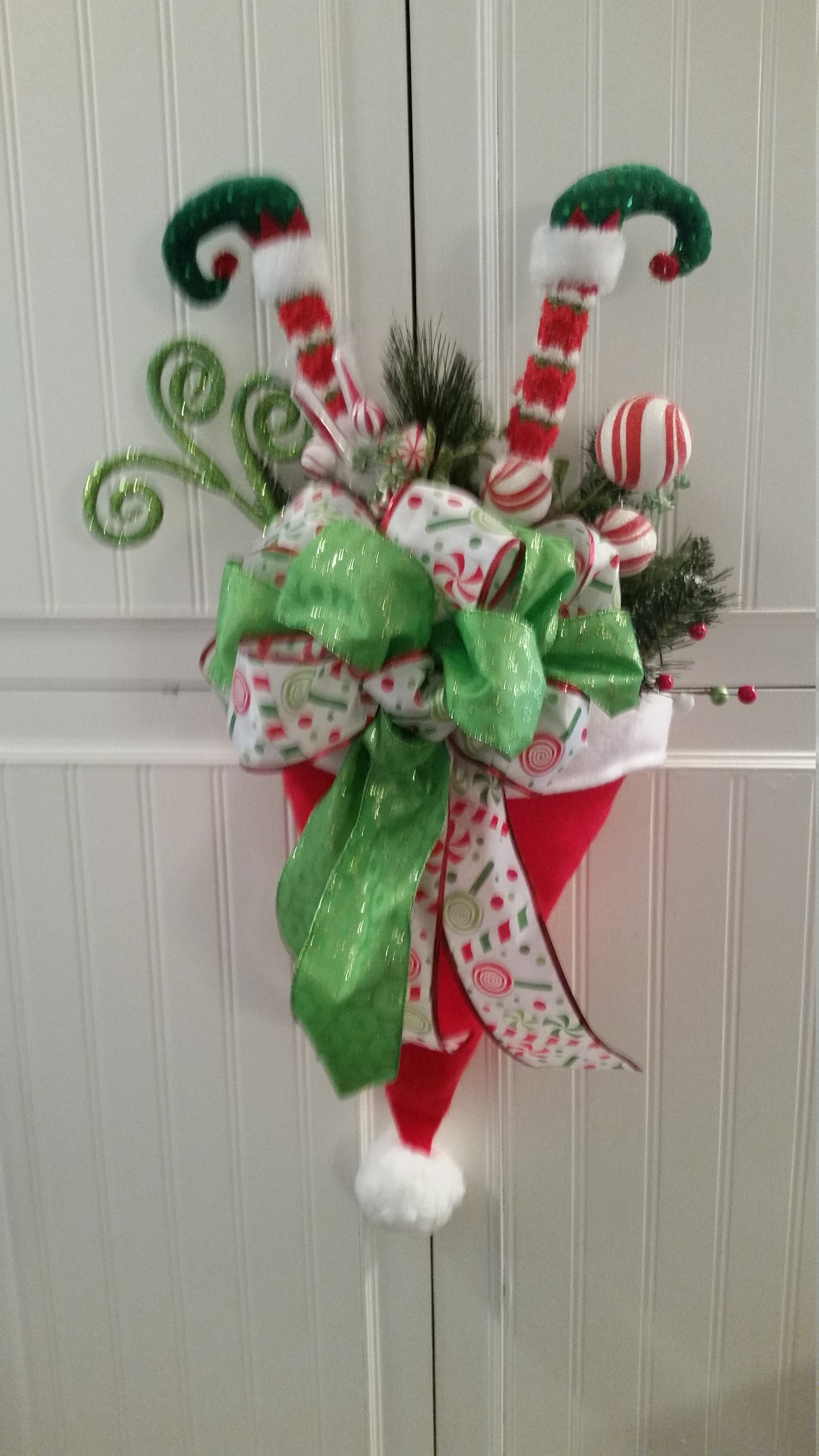 Christmas Santa Hat Door Hanger | Etsy 
