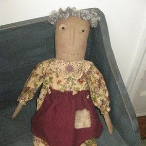 Primitieve handgemaakte pop