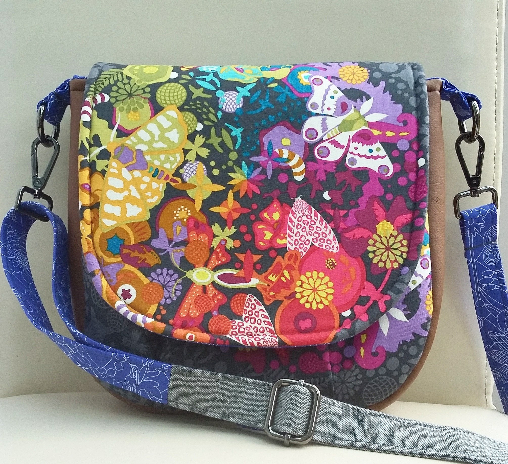 Theory shop crossbody bag