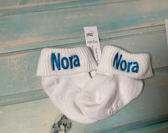 1 pair White Monogrammed Rolled Cuff or Ankle Baby Socks Newborn Infant Toddler Boy Girl Wedding Baptism Photo Shoot Pros Custom Monogram