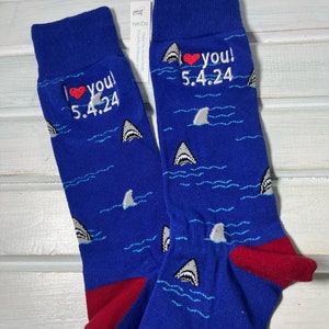 1pr Best Seller Mens Fun Argyle/Striped Cotton Monogrammed Casual Socks Embroidered Golf Shark Dog Stocking Stuffers Gift  Sz10-13 Fits 6-12