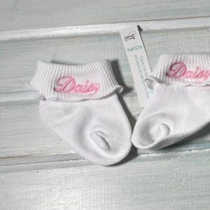 1 pair Infant Toddler Girls Boys Monogrammed Youth Gold Toe Socks School Uniform Initials White Rolled Turn Cuff Crew or Ankle ToddlerSocks 1 cursive name