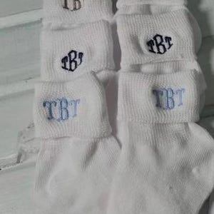 1 pair Infant Toddler Girls Boys Monogrammed Youth Gold Toe Socks School Uniform Initials White Rolled Turn Cuff Crew or Ankle ToddlerSocks 画像 20