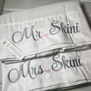 PAIR Mr & Mrs Hearts Last Name Pillowcase Gift SET Embroidered Wedding Pillow Covers Pillow Case Std/King Custom Personalized Married Names