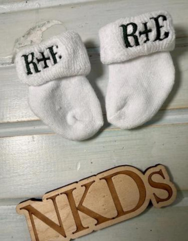 1 pair Infant Toddler Girls Boys Monogrammed Youth Gold Toe Socks School Uniform Initials White Rolled Turn Cuff Crew or Ankle ToddlerSocks 画像 19