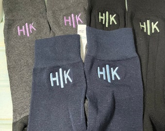 1 pr Best Seller Men's Argyle Cotton Monogrammed Dress Casual Socks Embroidered Initials Wedding Party Groom Men Gift Size 10-13 Fits 6-12