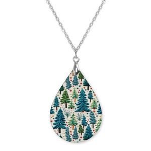 Christmas Tree Necklace, Christmas Jewelry for Her, Christmas Necklace Gift, Holiday Necklace, Christmas Pendant Necklace, Gift for Her