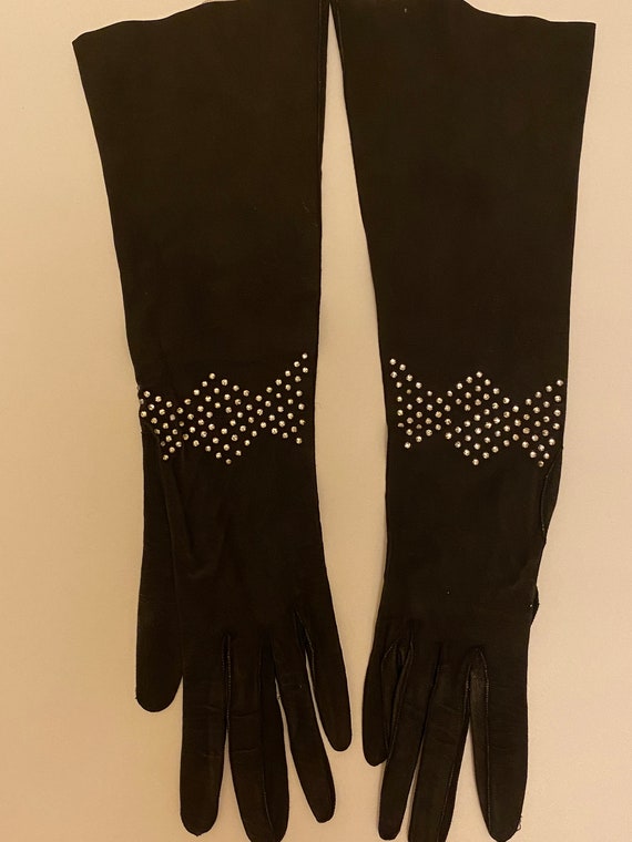 Black Leather Gloves With Rhinestones