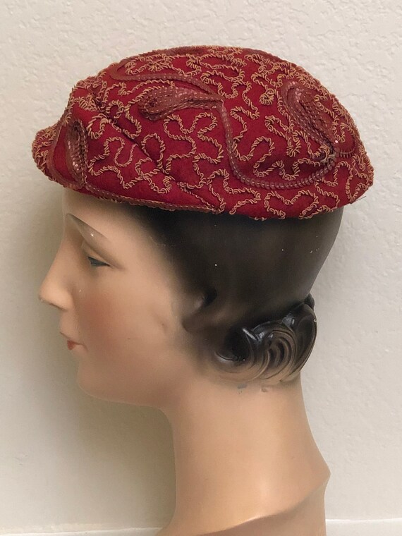 1950's Red Felt Hat With Sequins and Braid - image 2