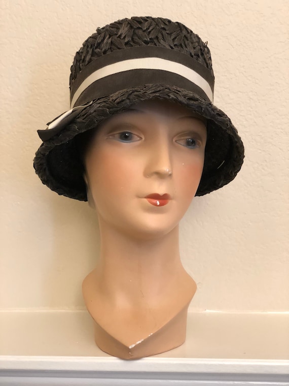 1920's Style Brownish Black Straw Cloche With Whit