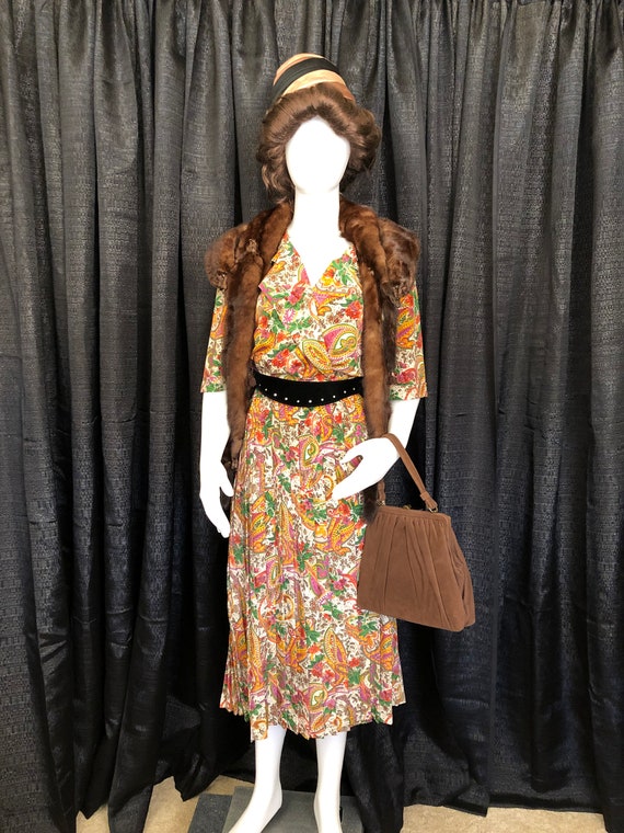 Beautiful Size 18 Vintage Fall Colored Dress With 