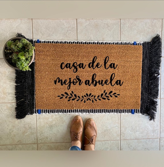 Casa de la mejor abuela doormat, best grandma doormat, casa de la abuela, abuela gifts, the best grandma gift, abuelas house doormat.