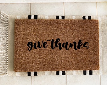 Give thanks doormat / fall doormat / perfect fall doormat / thanksgiving doormat / fall decor / cute fall decor