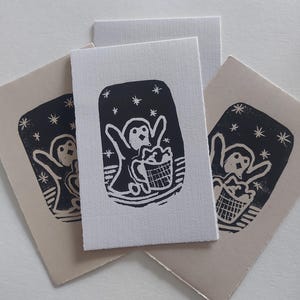 Lino print greeting card “Happy Penguin”