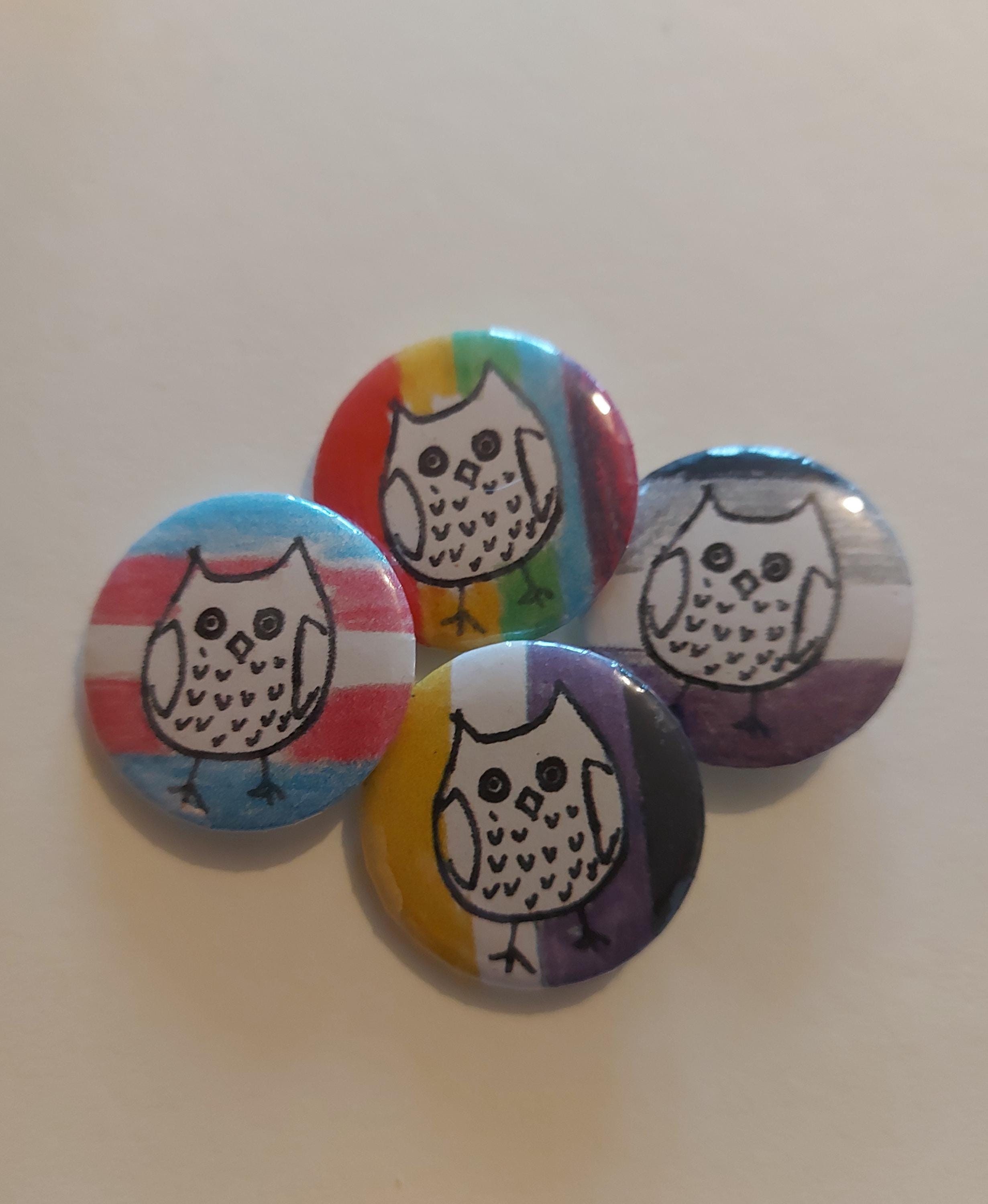 LGBTQIA+ owl  - pin badge button