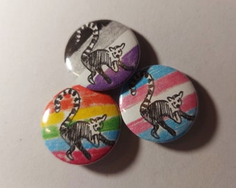 LGBTQIA+ lemur  - pin badge button