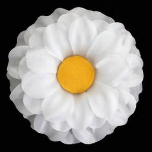Damen Daisy magnetische Haarblume und Brosche