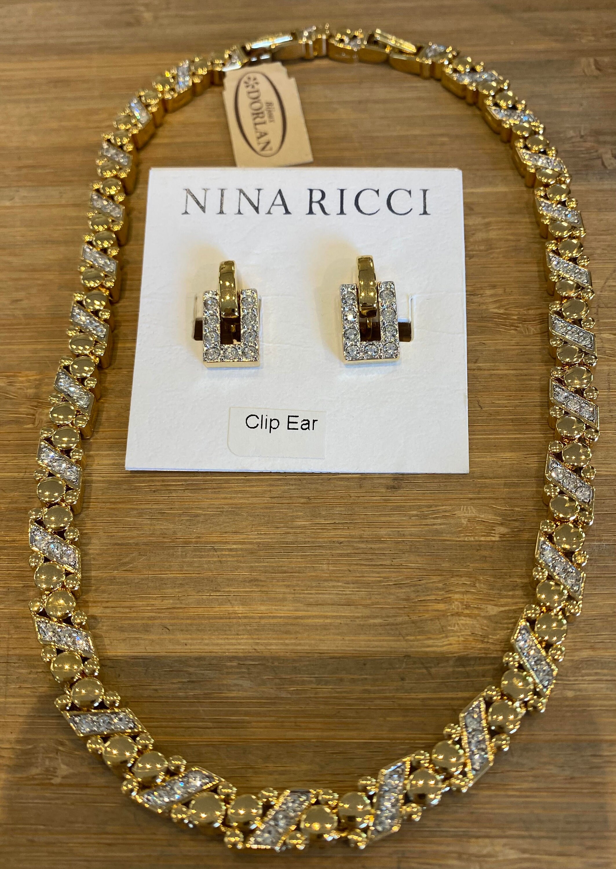 D'orlan Necklace W Nina Ricci Clip 