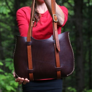 LEATHER TOTE bag, large leather tote, market tote, leather purse, hand sewn, tote bag leather, brown leather, under the tree, underthetree Chocolate Brown