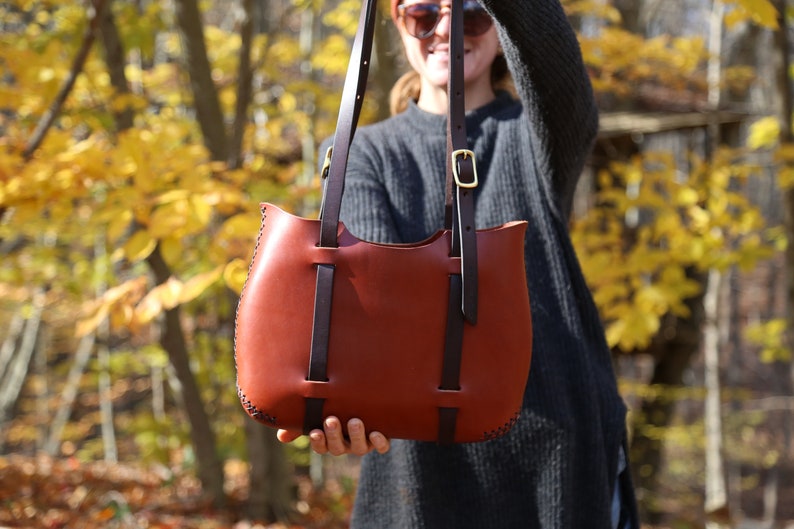 LEATHER TOTE bag, large leather tote, market tote, leather purse, hand sewn, tote bag leather, brown leather, under the tree, underthetree image 1