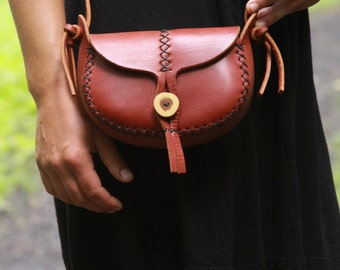 WREN. underthetree. small leather purse. the wren in cherry wood red vegetable tanned leather.  leather bag. cross body bag.under the tree