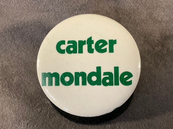 Vintage 2” Carter-Mondale 1976 Green Lettering wi… - image 1