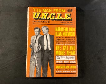 Vintage Man From U.N.C.L.E. Magazine, August 1966 - The Cat & Mouse Affair