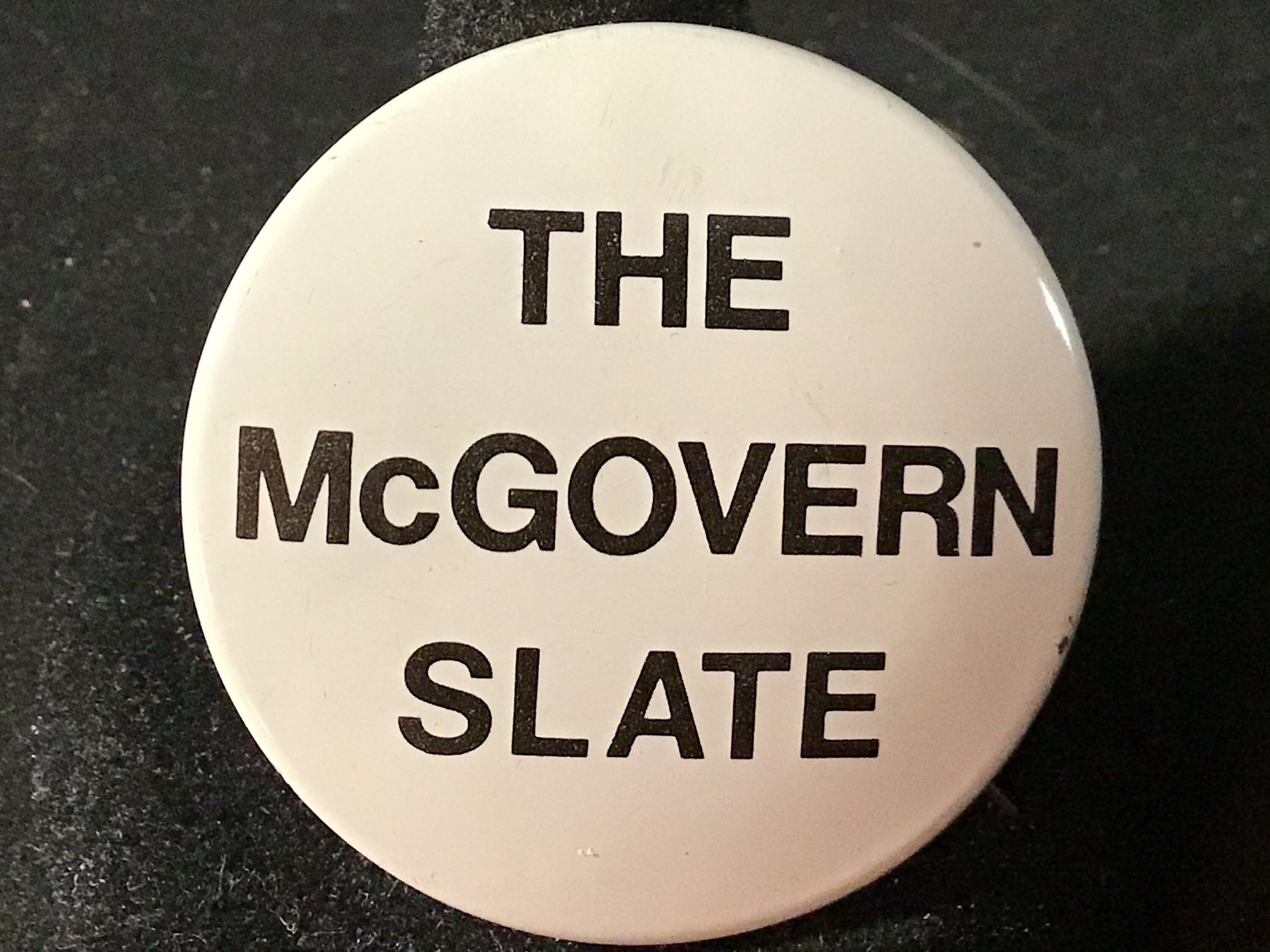 1972 McGovern Shriver Vote Democratic Jugate Photo Campaign Pin Button Pinback 