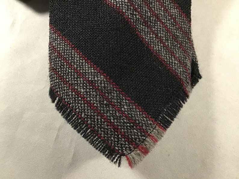 Blue wgray and red stripes fringed ends Vintage Tewa Weavers Neck Tie 100/% Wool /& Hand Loomed in Albuquerque NM by Indigenous Tribe