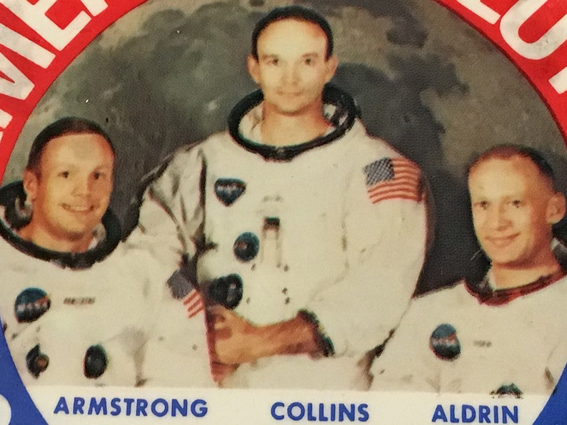 Apollo XI July 1969 Armstrong Collins Aldrin Accomplishment Celebration Campaign Pinback Vintage America Salutes First Men On The Moon