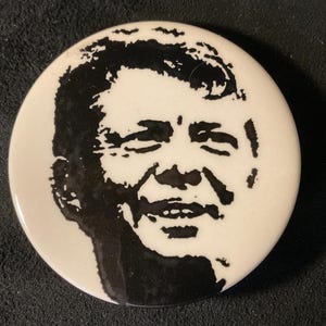 Vintage Jimmy Carter B/W drawing - Jimmy Carter 1976 President Campaign Pinback/Button - 1976 I’m Jimmy Carter drawing (2 1/4”)