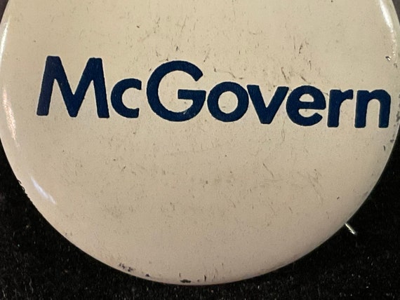 Vintage McGovern 1 7/16” Presidential Campaign Pi… - image 5