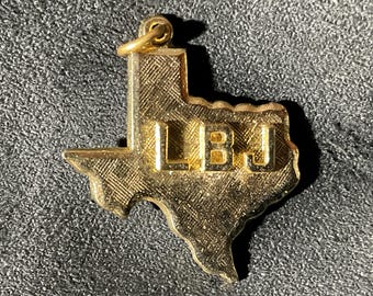 Vintage LBJ - President Lyndon Johnson Texas Shaped 1964 Democratic Convention Delegate Necklace Pendant or Charm