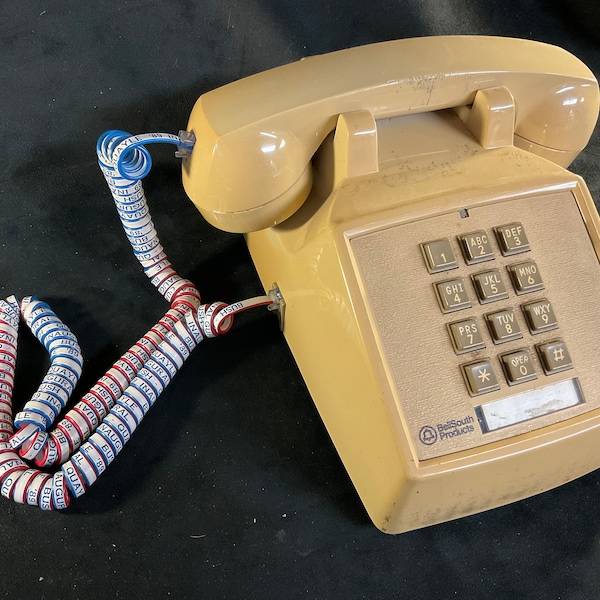 Vintage “Bush Quayle ‘89 Inaugural” Presidential Campaign AT&T Modular Spring Telephone Handset Cord - 29” coiled - red/white/blue design