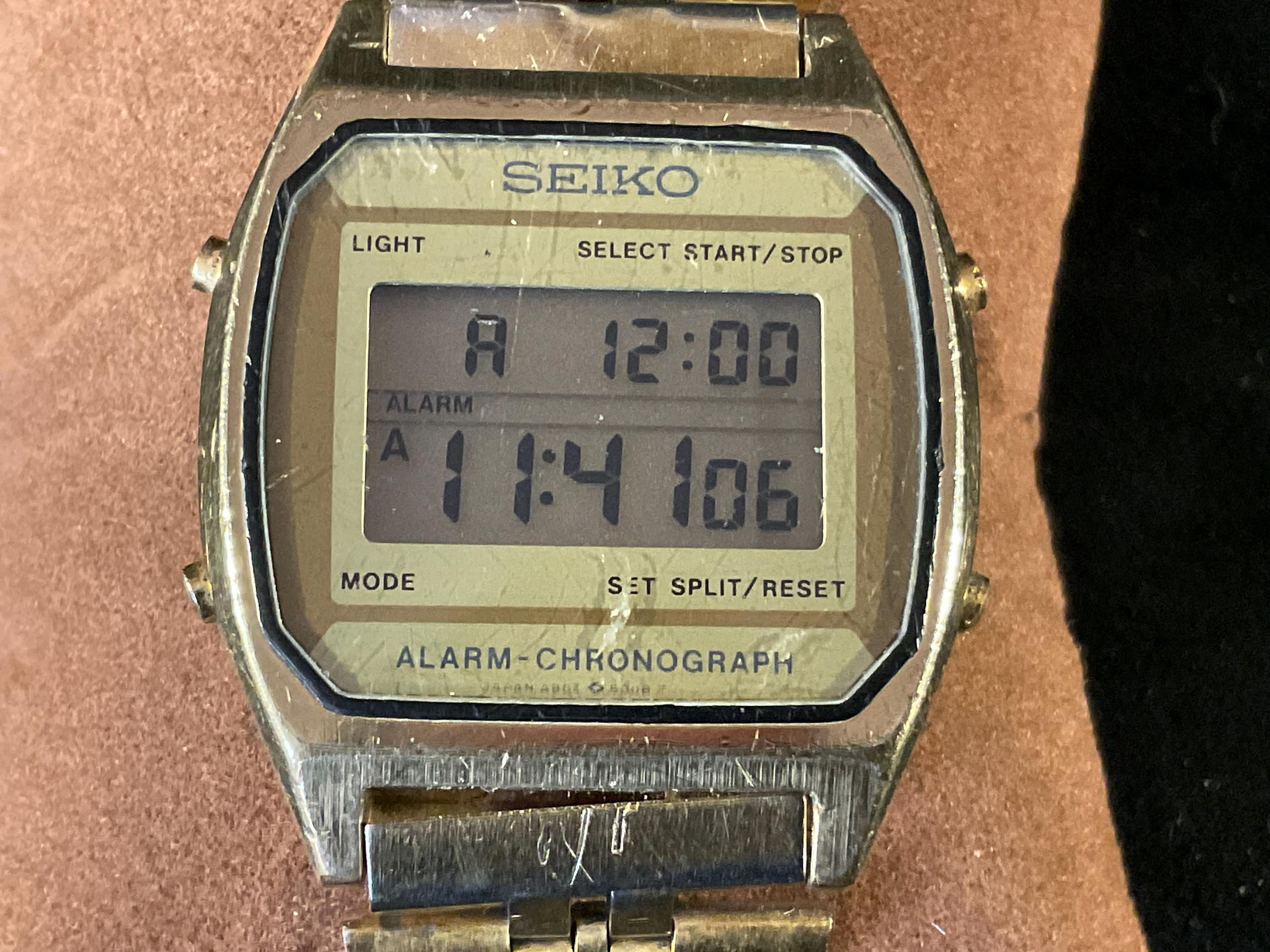 Vintage Gold Seiko Digital Alarm Chronograph Watch A904-5009
