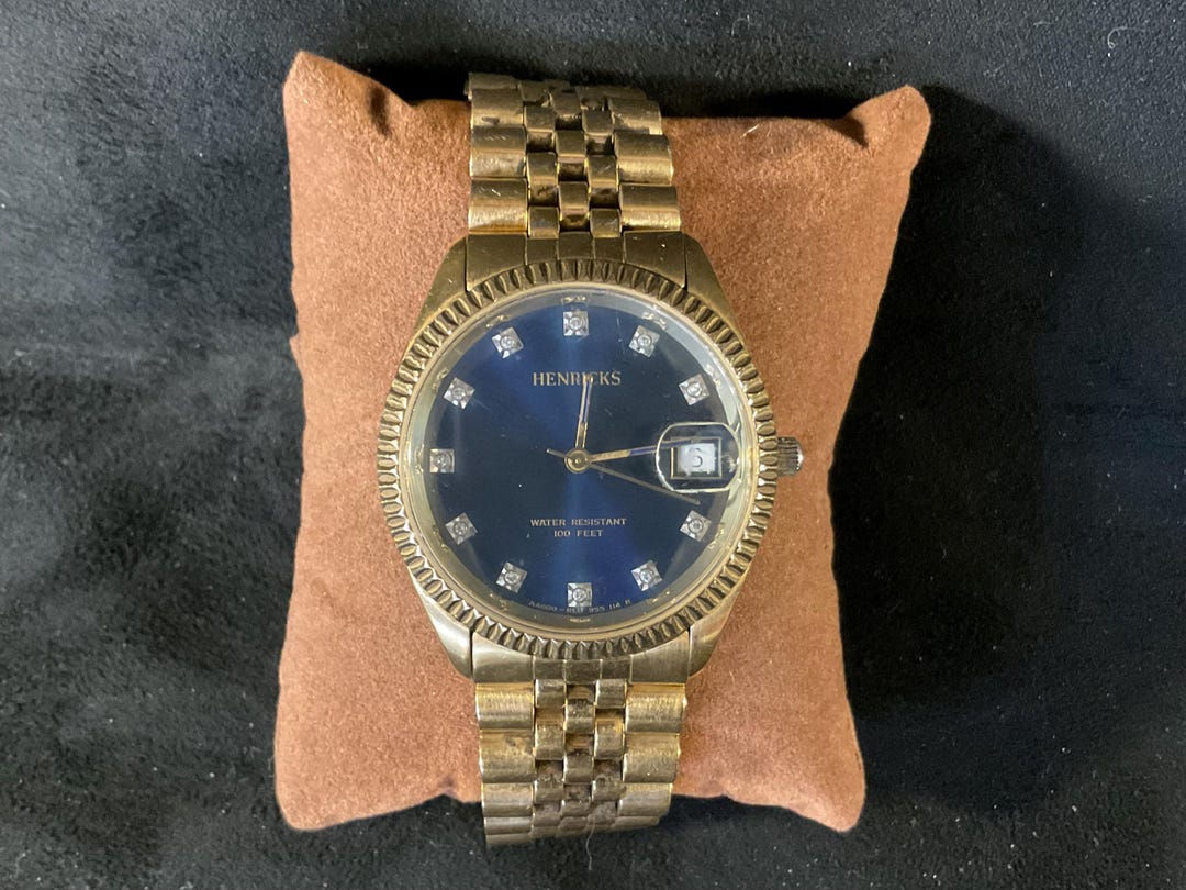 Vintage Henrick's Blue Faced Quartz Wrist Watch - 1990's Working