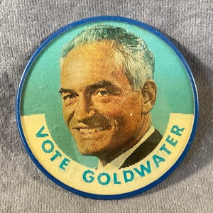 Vintage Flasher Vote Goldwater Vote Miller - ‘64 Goldwater Presidential Campaign Pinback/Button - 2 1/2&quot; Flasher political button